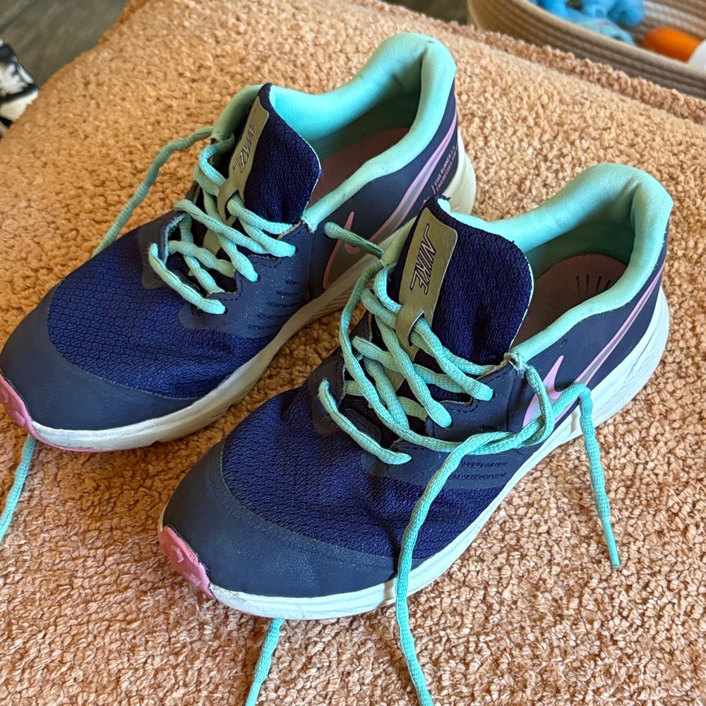 Nike Teal and Purple Running Shoes